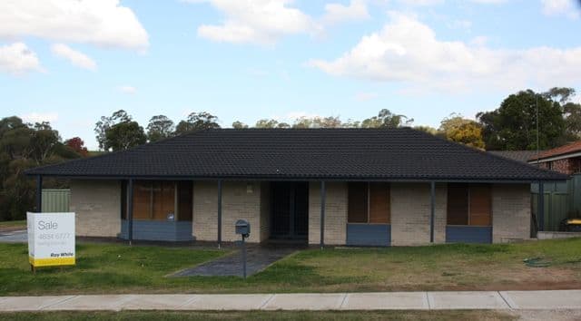 52 Cleopatra Drive, ROSEMEADOW NSW 2560, Rosemeadow - Image 1