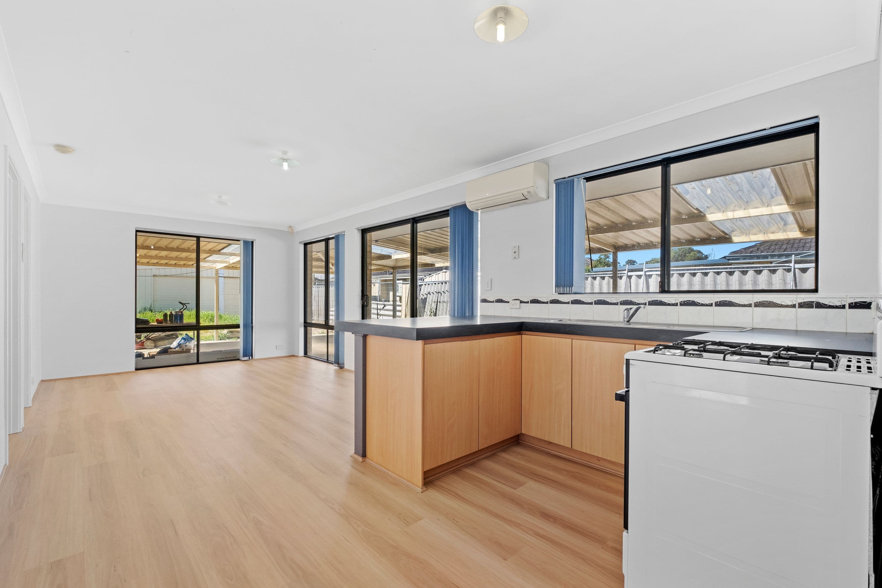 3 Morolo Street, Seville Grove WA 6112, Seville Grove - Thumbnail 3