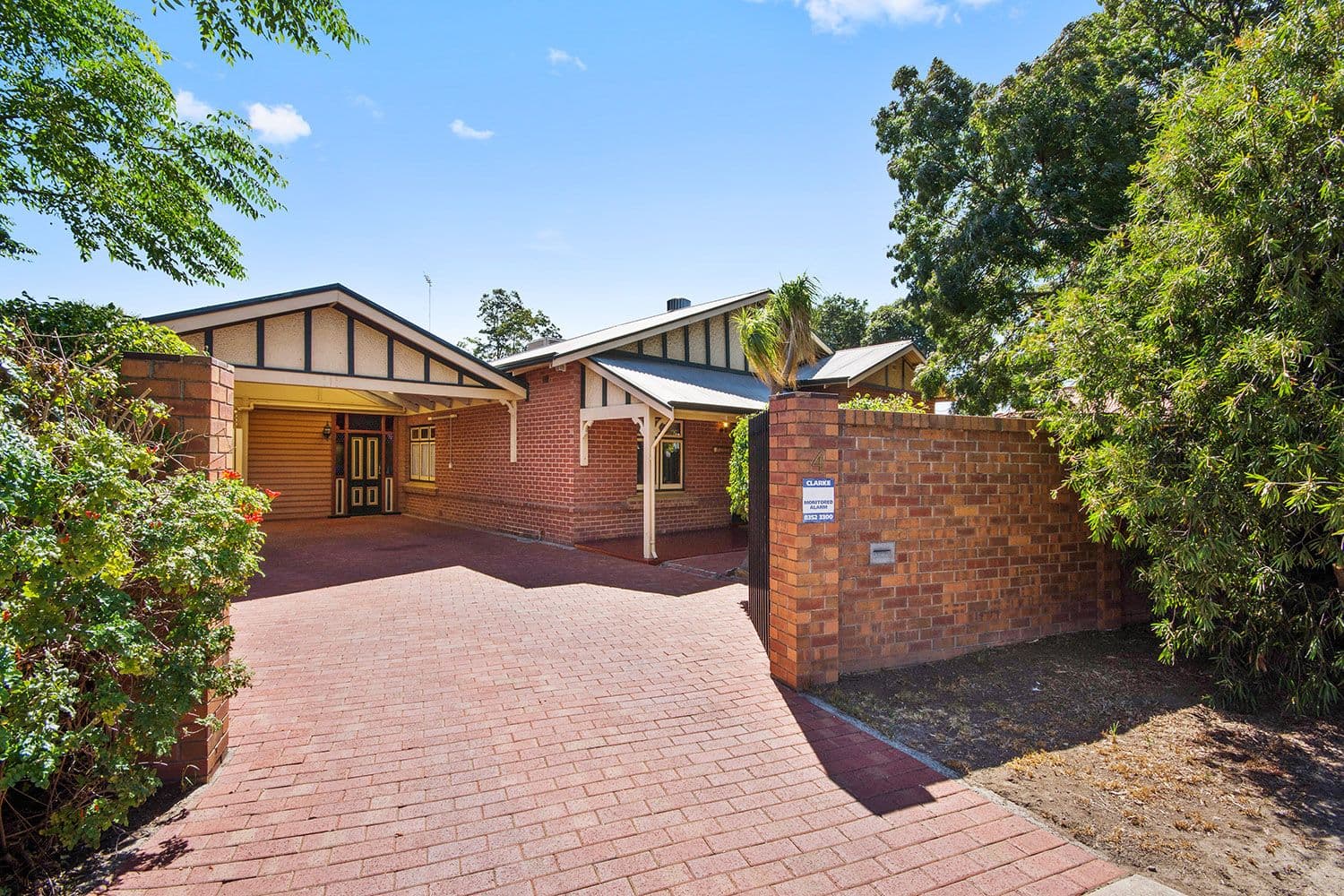 4 Holbrooks Road, Flinders Park SA 5025, Flinders Park - Thumbnail 2