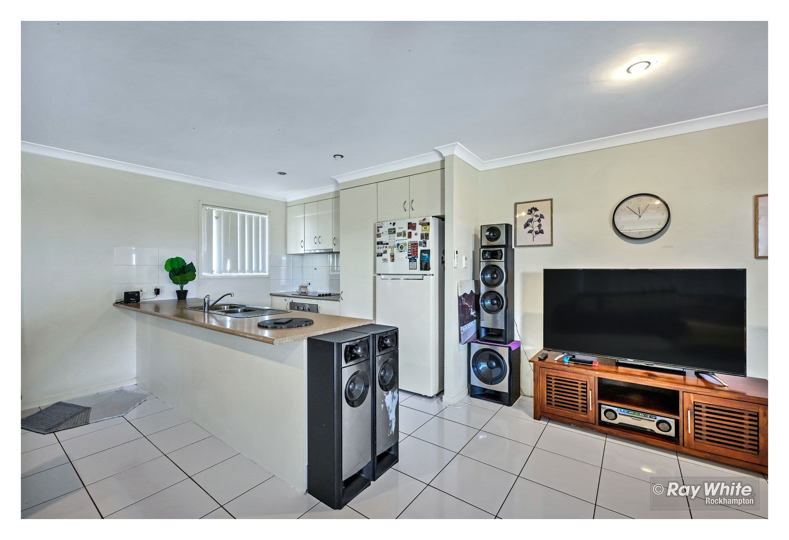 25 Benjamin Drive, Gracemere QLD 4702, Gracemere - Thumbnail 5