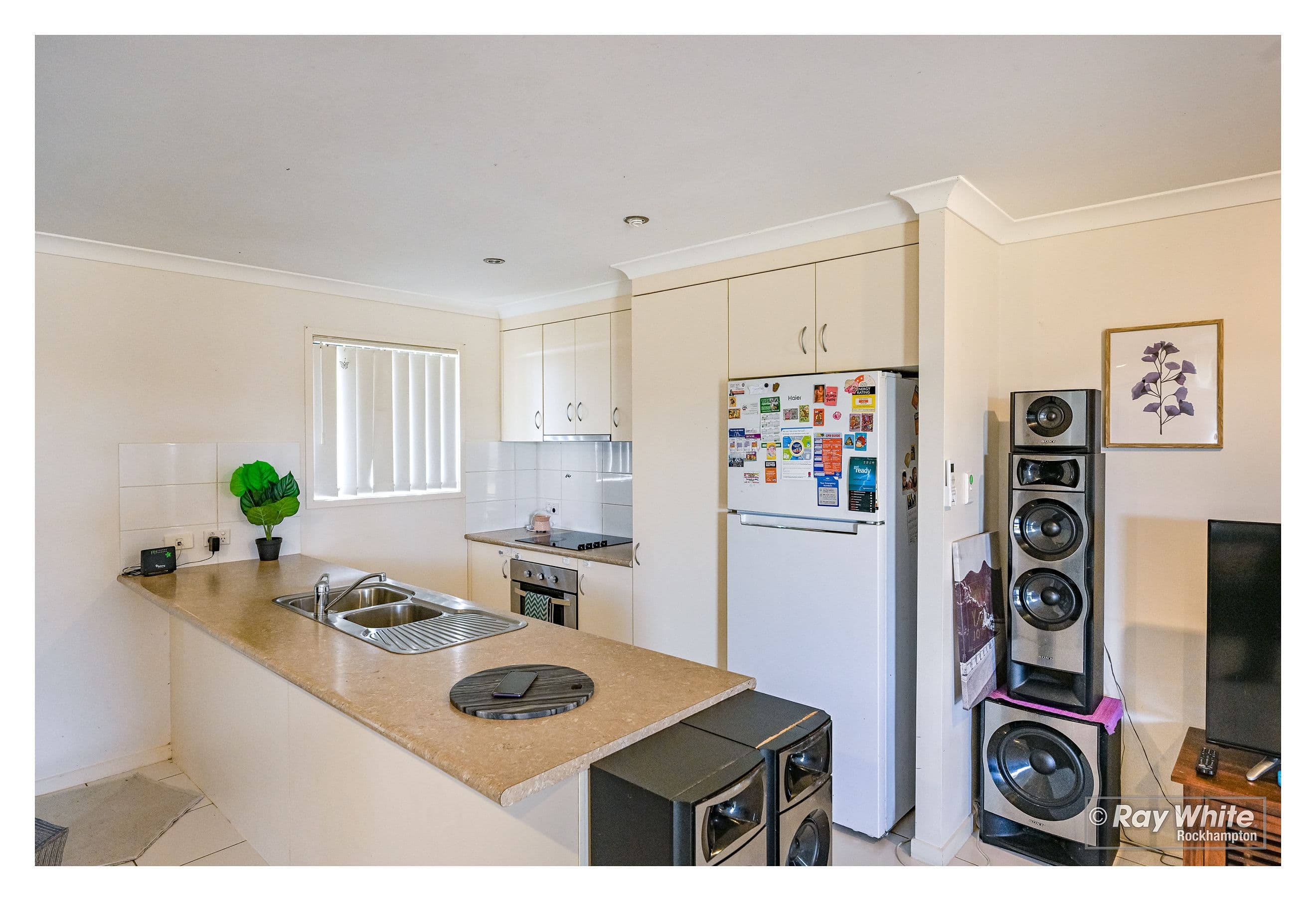 25 Benjamin Drive, Gracemere QLD 4702, Gracemere - Thumbnail 6