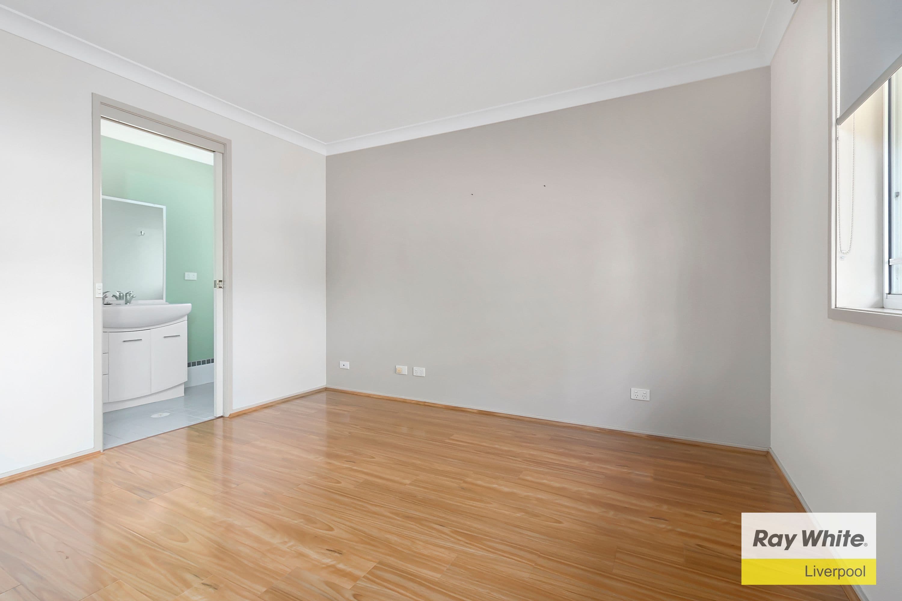 21 Mackellar Street, Casula - Thumbnail 4