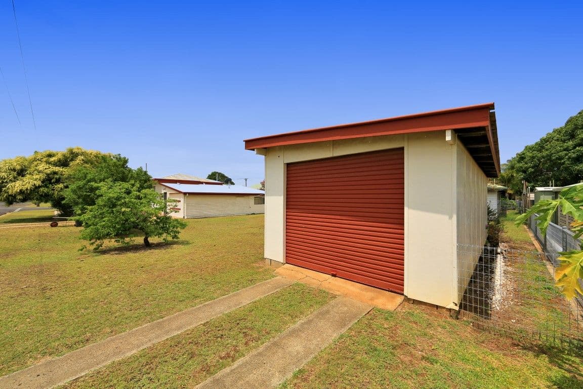 28 Tarakan Street, SVENSSON HEIGHTS QLD 4670, Svensson Heights - Thumbnail 3