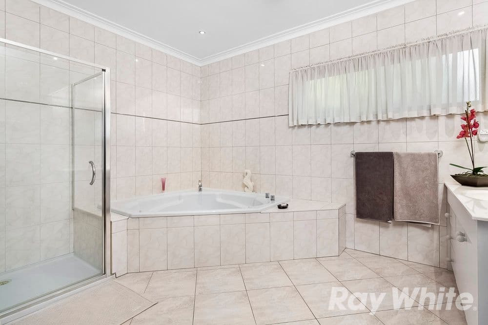 17 Sneddon Court, Mulgrave VIC 3170, Mulgrave - Thumbnail 8
