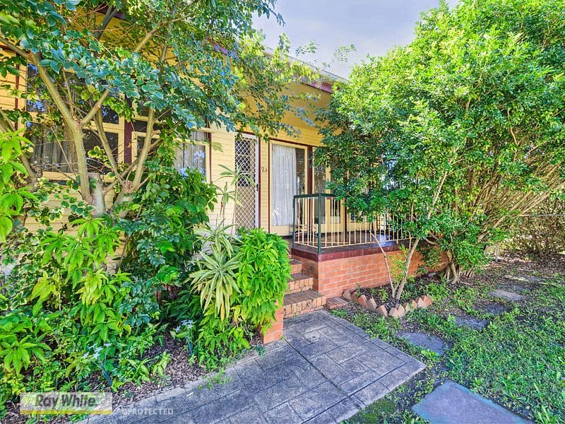 2A Plume Street, Redcliffe QLD 4020, Redcliffe - Thumbnail 3