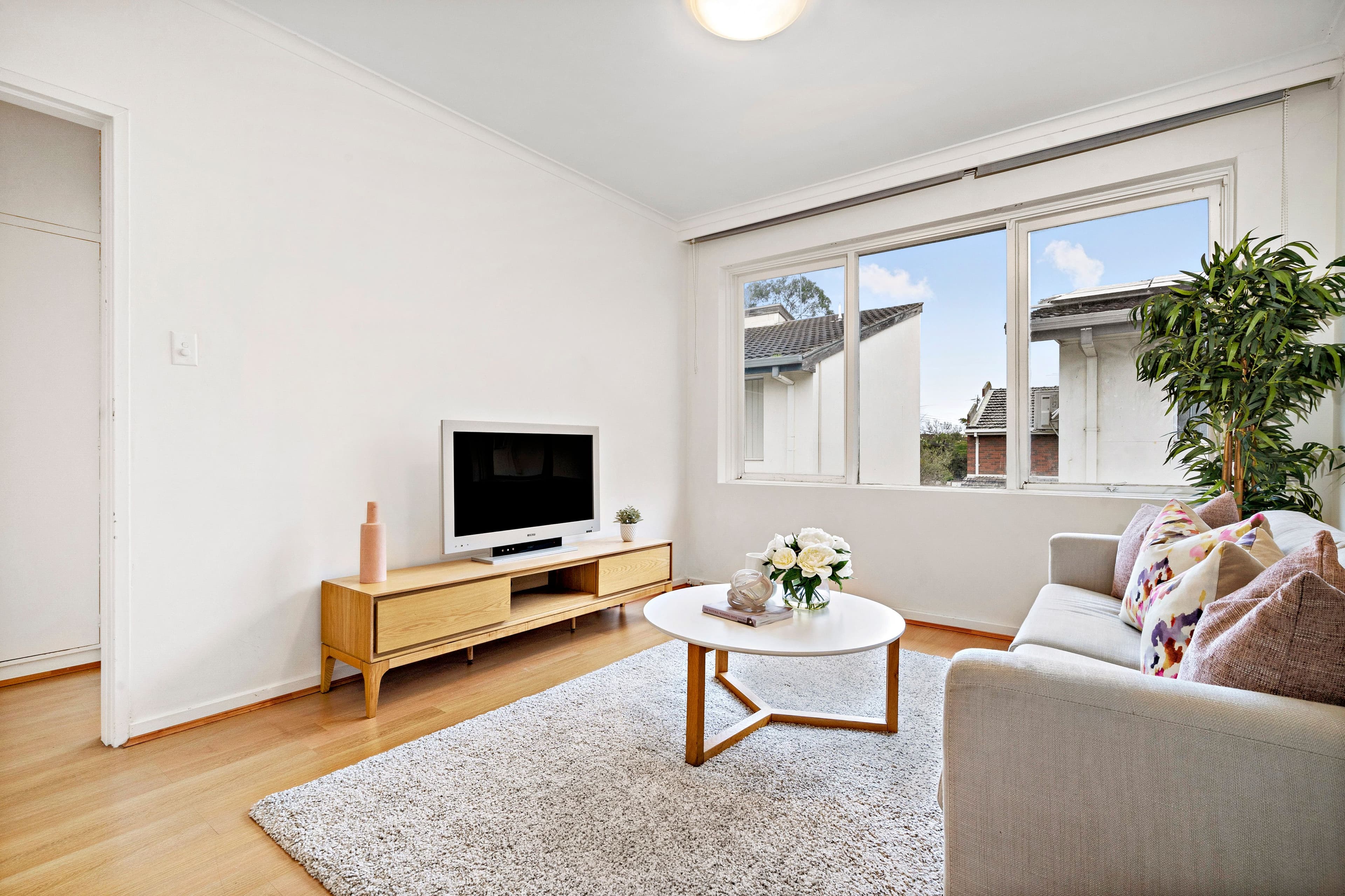 105 Willesden Road, Hughesdale VIC 3166, Hughesdale - Thumbnail 4