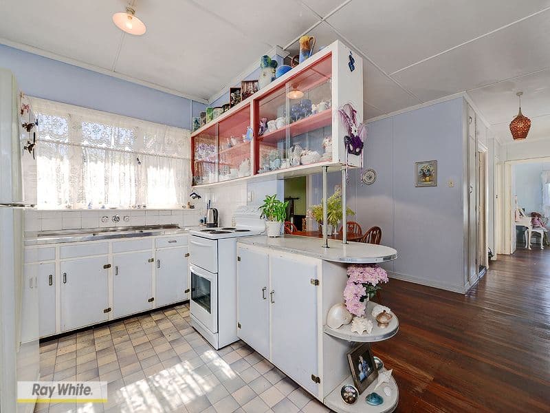 14 Jeays Street, Scarborough QLD 4020, Scarborough - Thumbnail 4