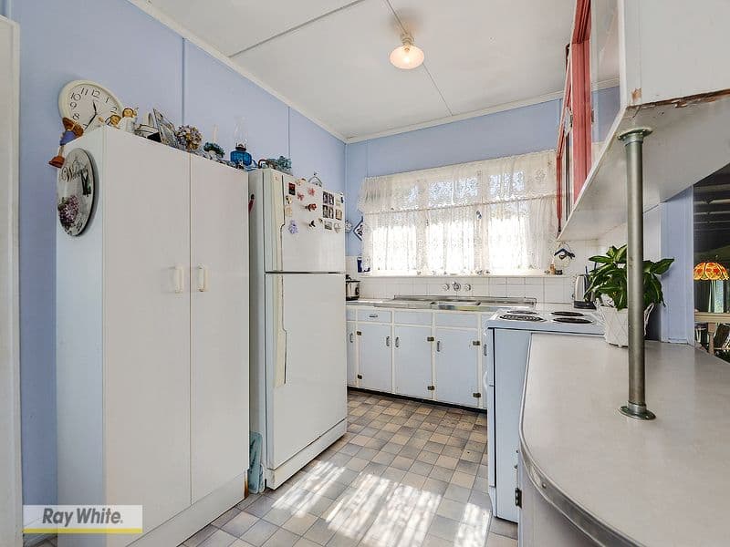 14 Jeays Street, Scarborough QLD 4020, Scarborough - Thumbnail 5