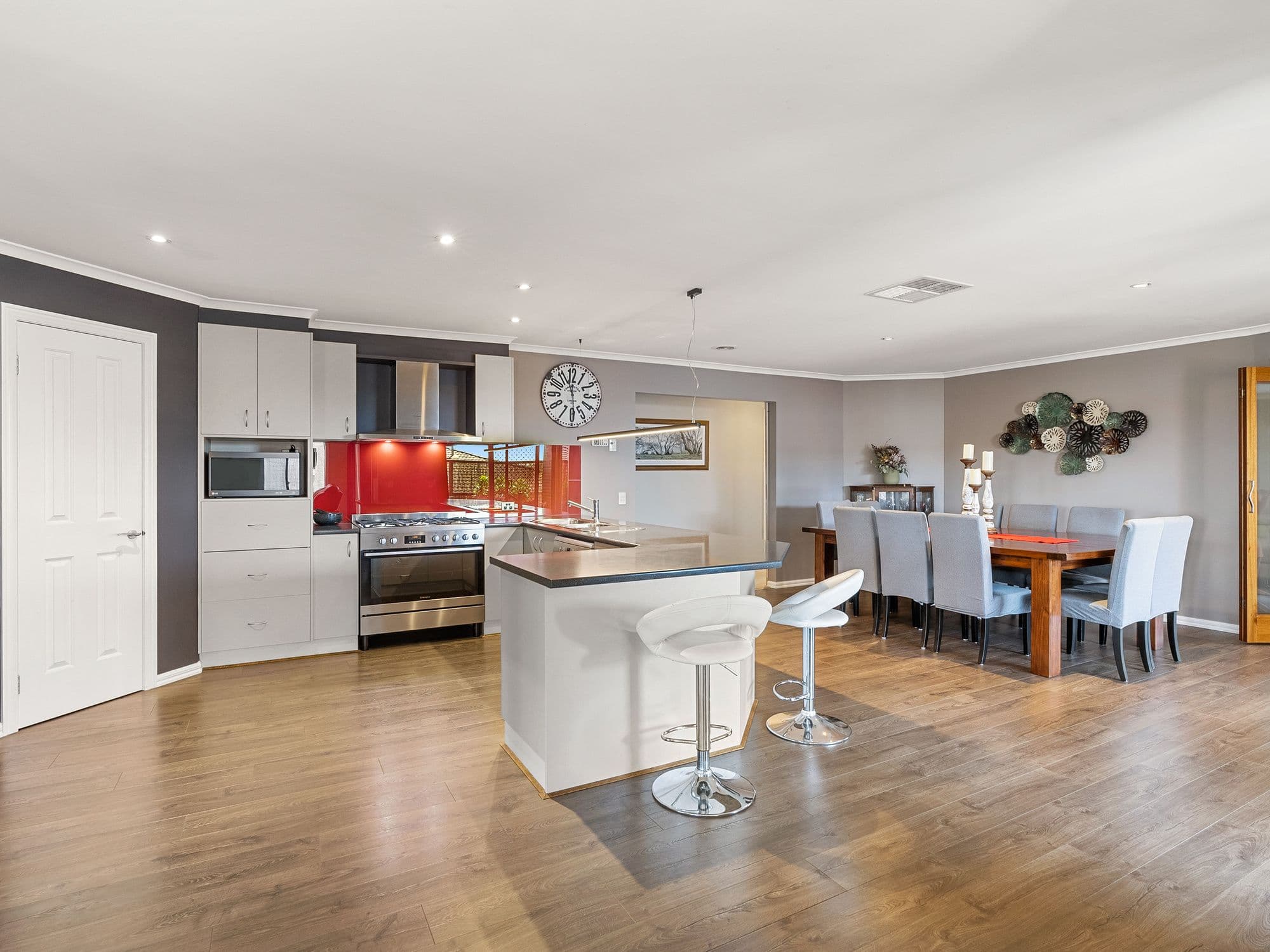 182 Grey Street, Darley VIC 3340, Darley - Thumbnail 3