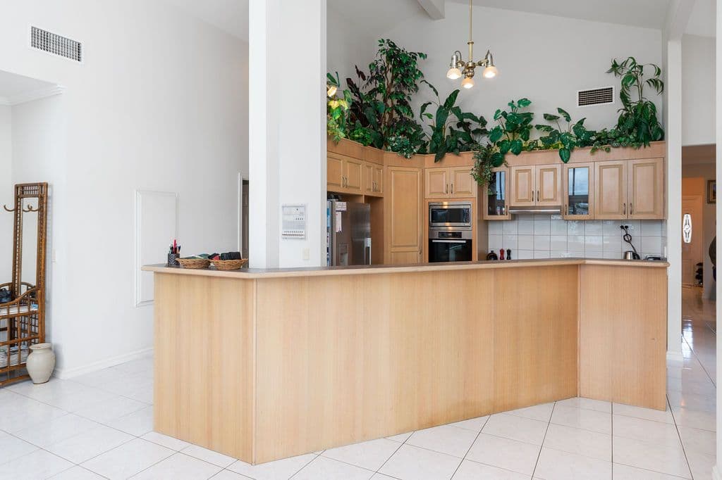 74 Auk Avenue, Burleigh Waters QLD 4220, Burleigh Waters - Thumbnail 4