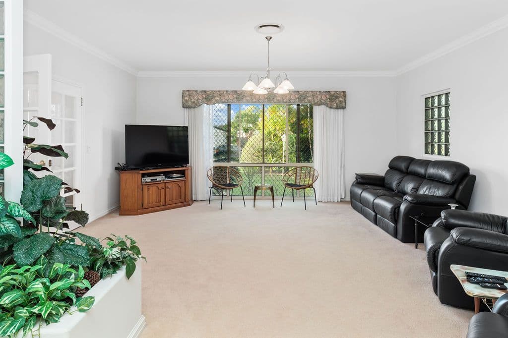 74 Auk Avenue, Burleigh Waters QLD 4220, Burleigh Waters - Thumbnail 7