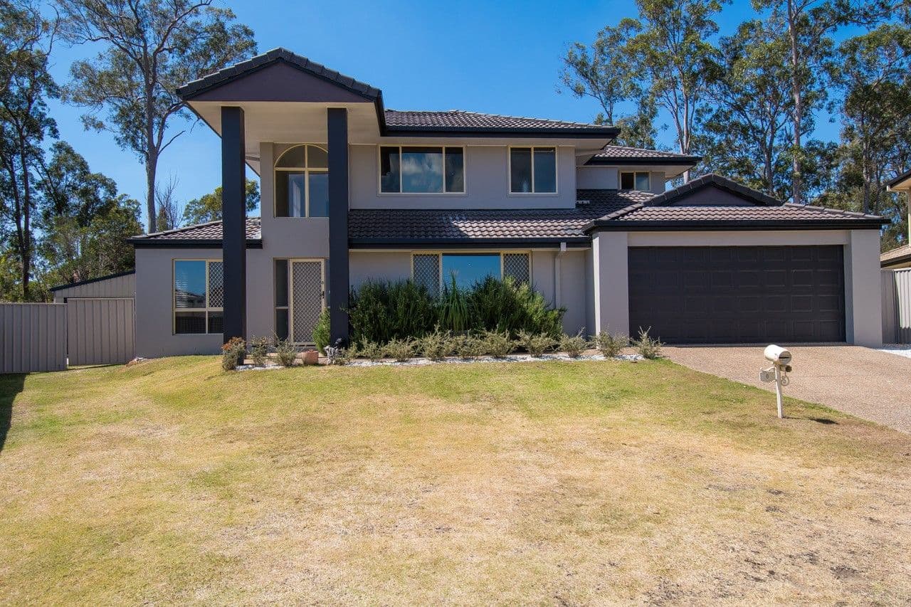 8 Golden Bear Drive, Arundel QLD 4214, Arundel - Thumbnail 2
