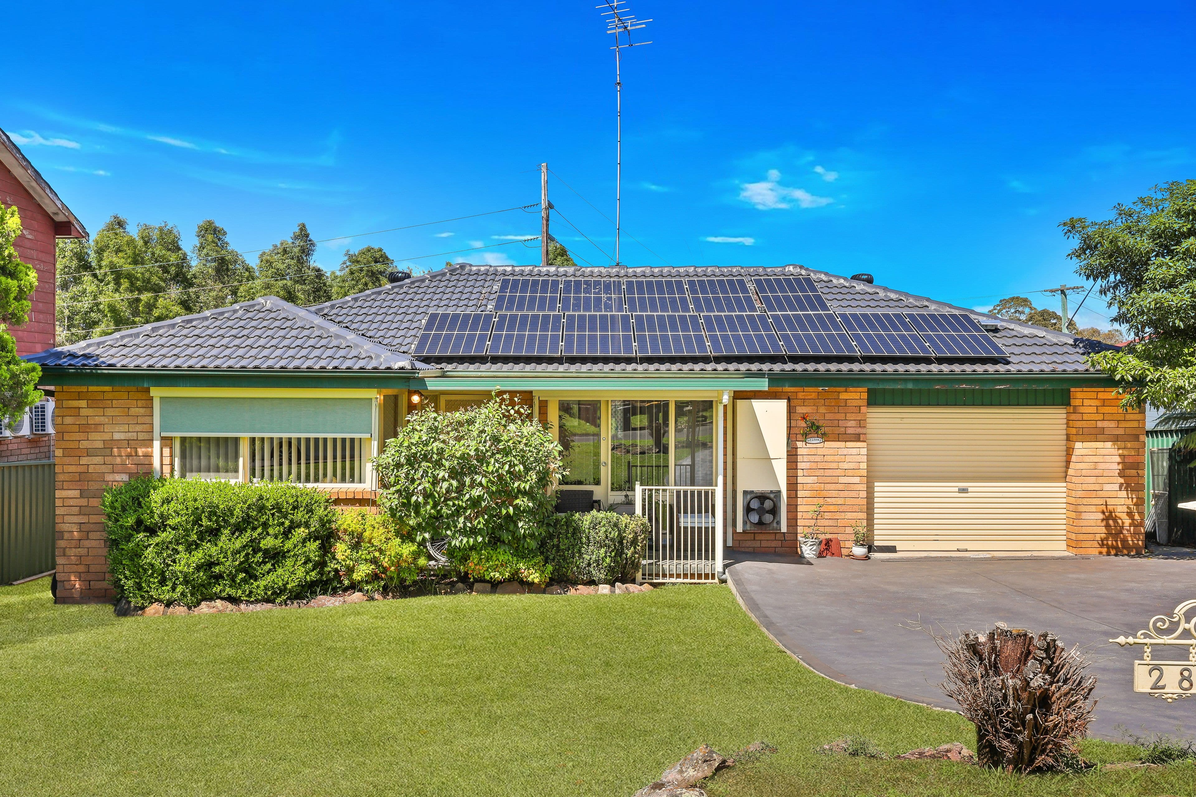 28 Balook Crescent, Bradbury NSW 2560, Bradbury - Image 1