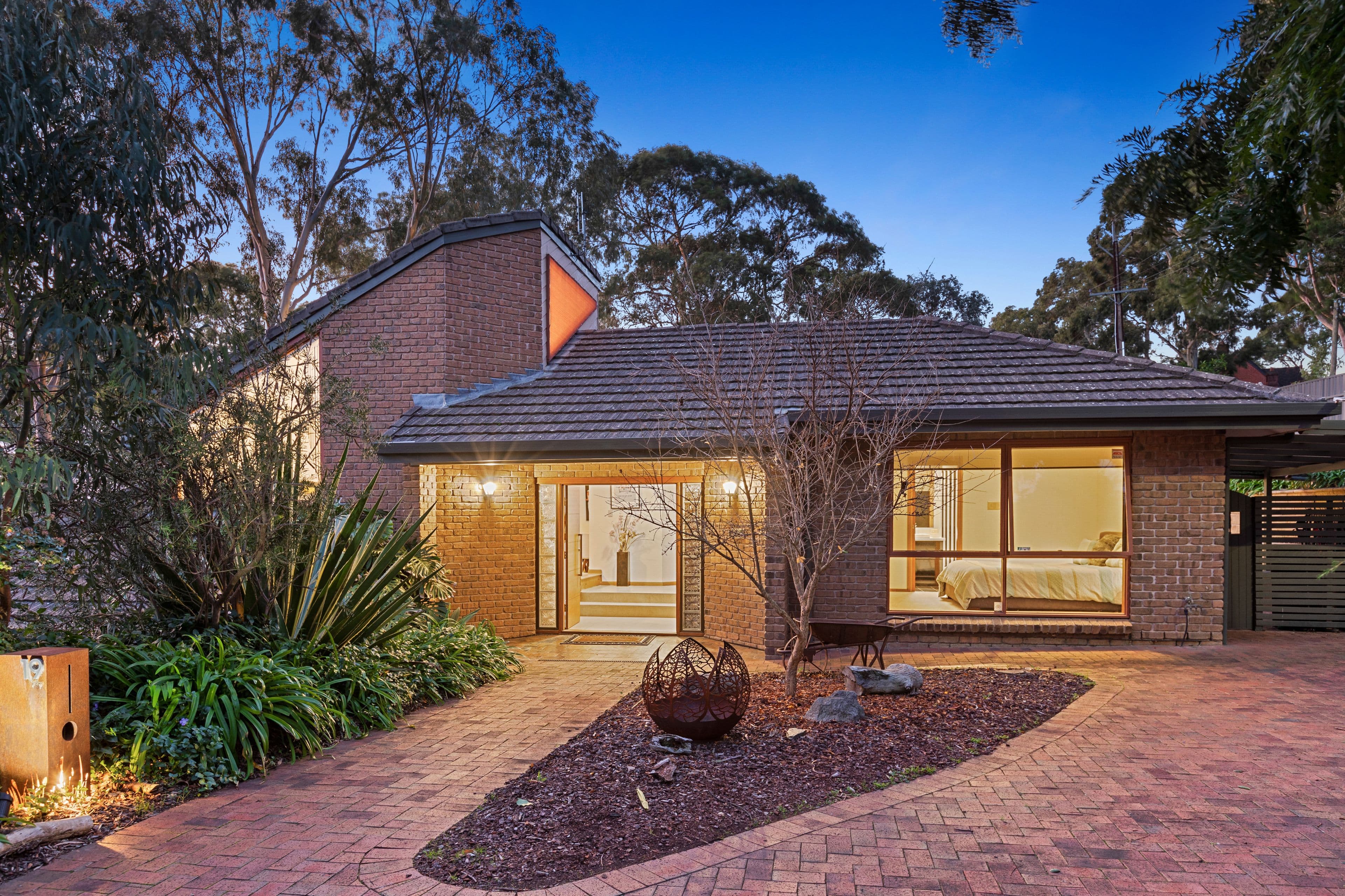 19 Ayrbank Avenue, Stonyfell SA 5066, Stonyfell - Thumbnail 2