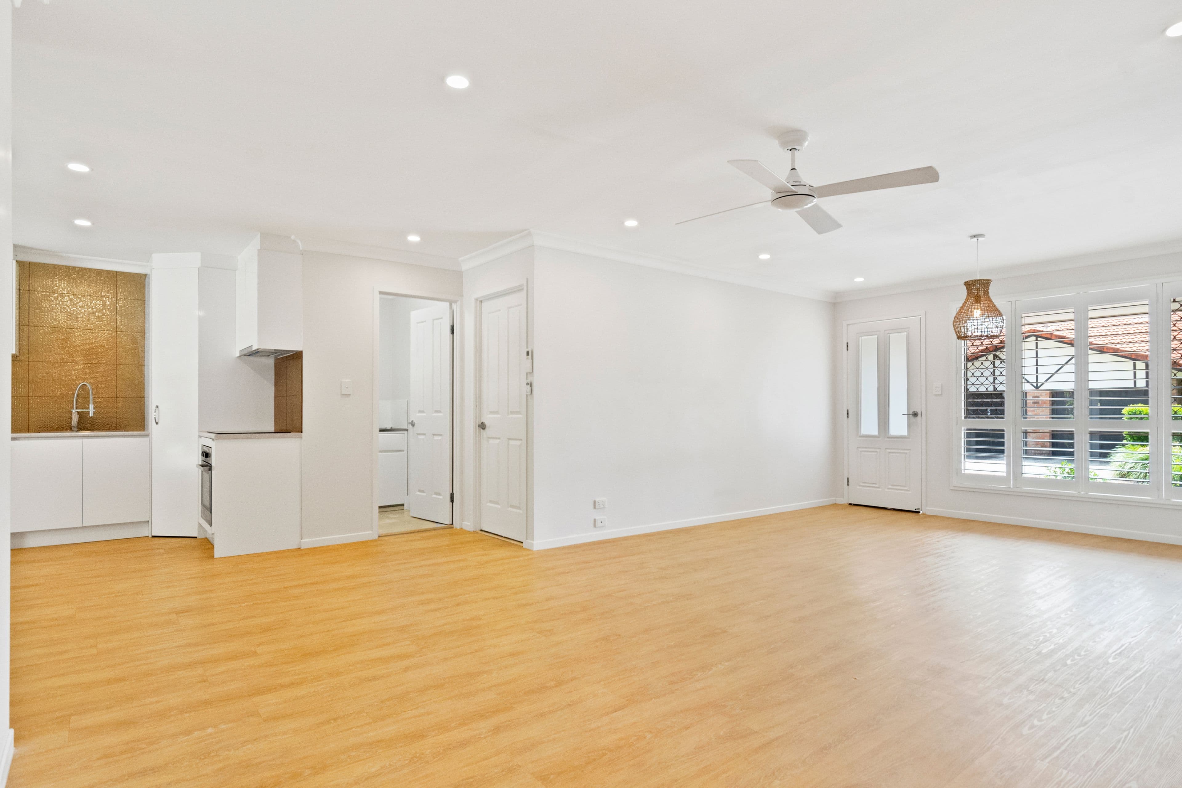 12 Satinwood Street, Noosaville QLD 4566, Noosaville - Thumbnail 2