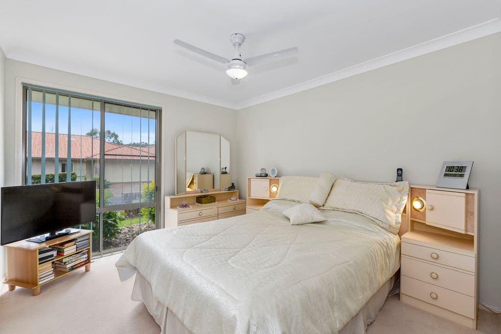 15 Kildare Drive, Banora Point - Thumbnail 7