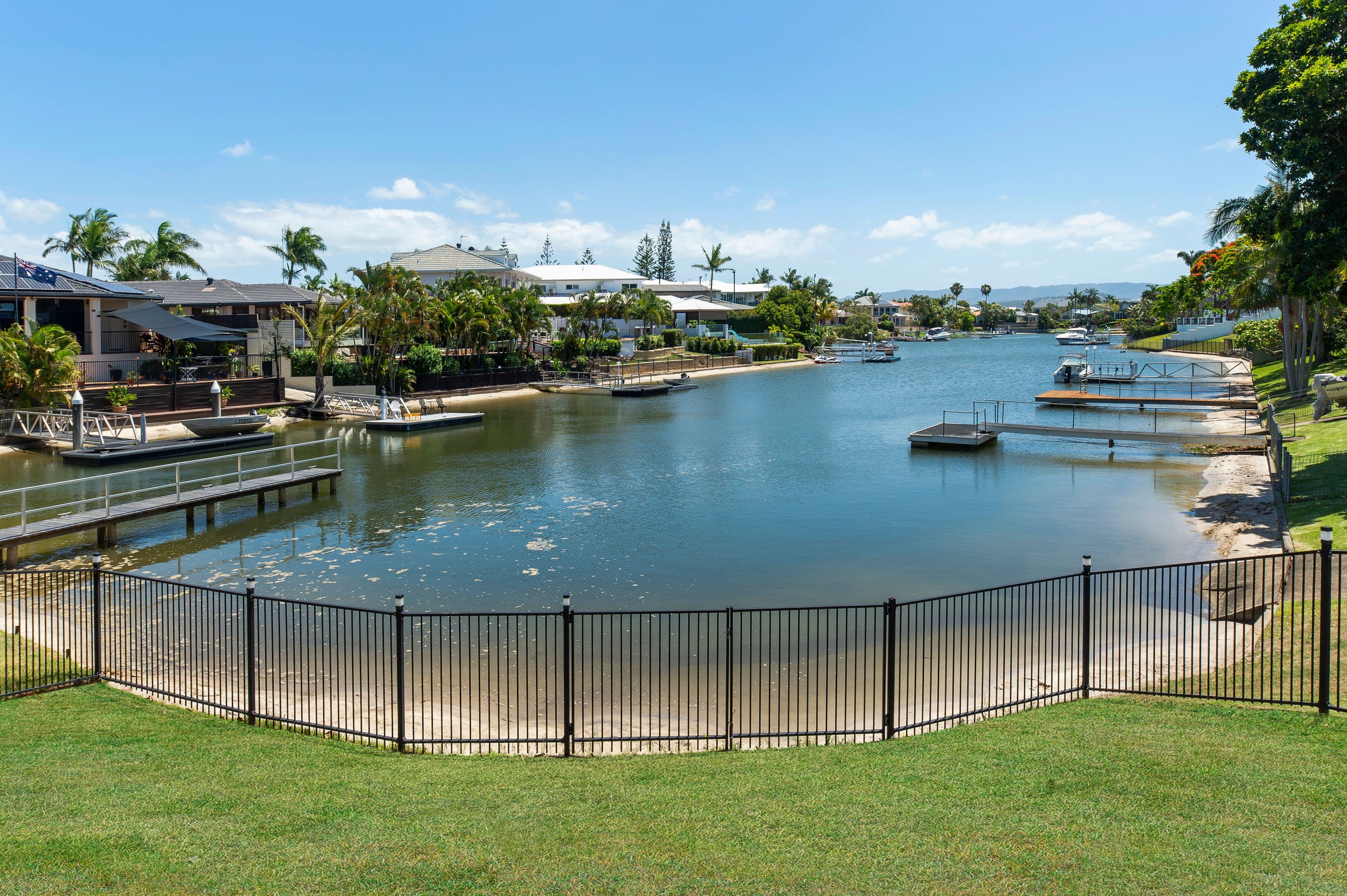 18 Panitz Street, Sorrento QLD 4217, Sorrento - Thumbnail 6
