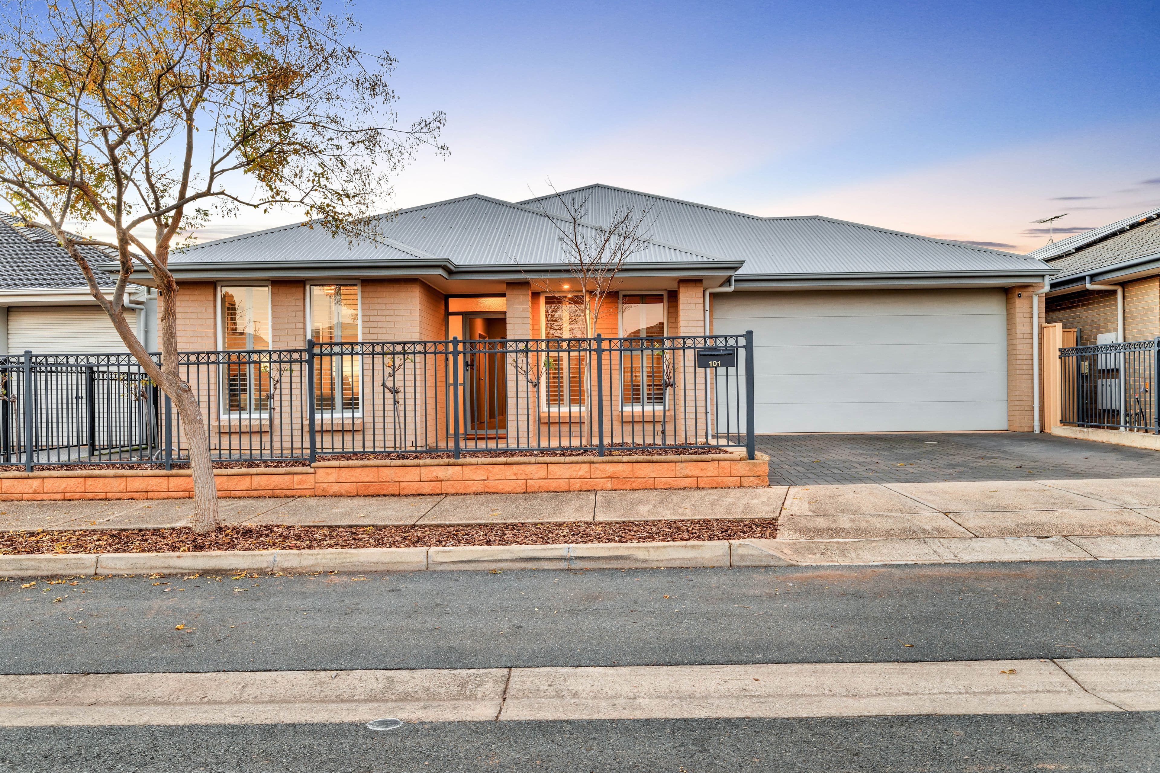 6 Belltrees Close, North Gosford, North Gosford - Image 1