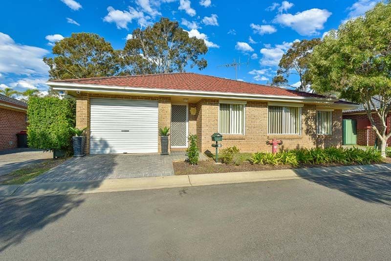 17 Poplar Crescent, BRADBURY NSW 2560, Bradbury - Thumbnail 2