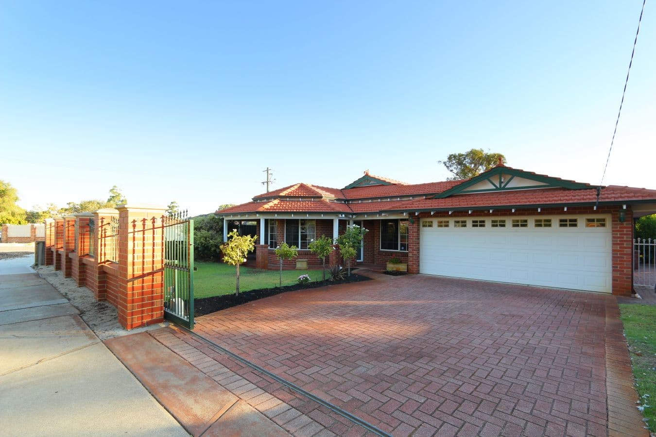 30 Peachey Avenue, KEWDALE WA 6105, Kewdale - Image 1