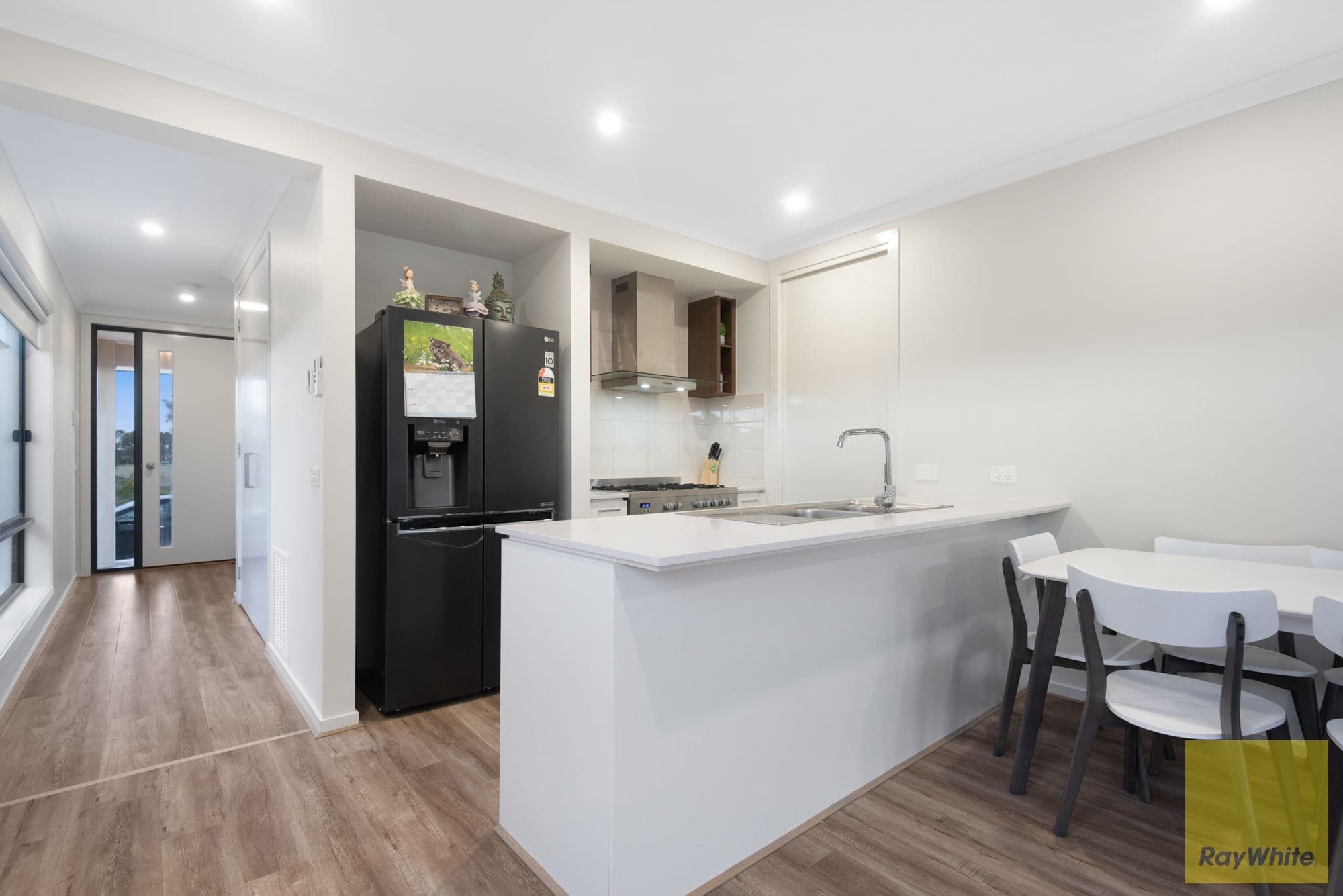 21 Belvedere Drive, Truganina VIC 3029, Truganina - Thumbnail 5