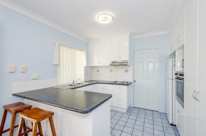 5 Pacific Court, Kin Kora QLD 4680, Kin Kora - Thumbnail 2
