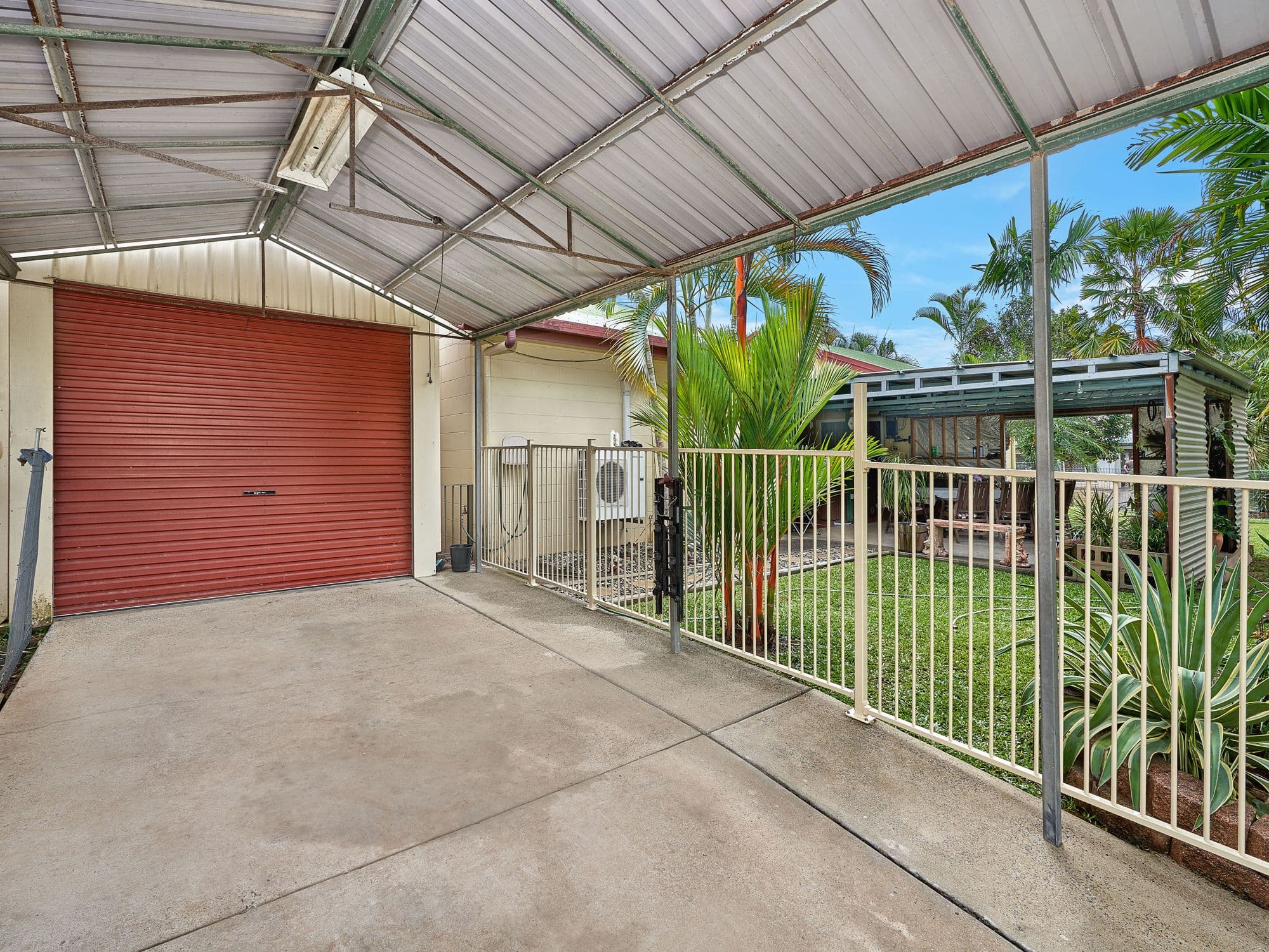 1 Lorraine Close, Bentley Park QLD 4869, Bentley Park - Thumbnail 2