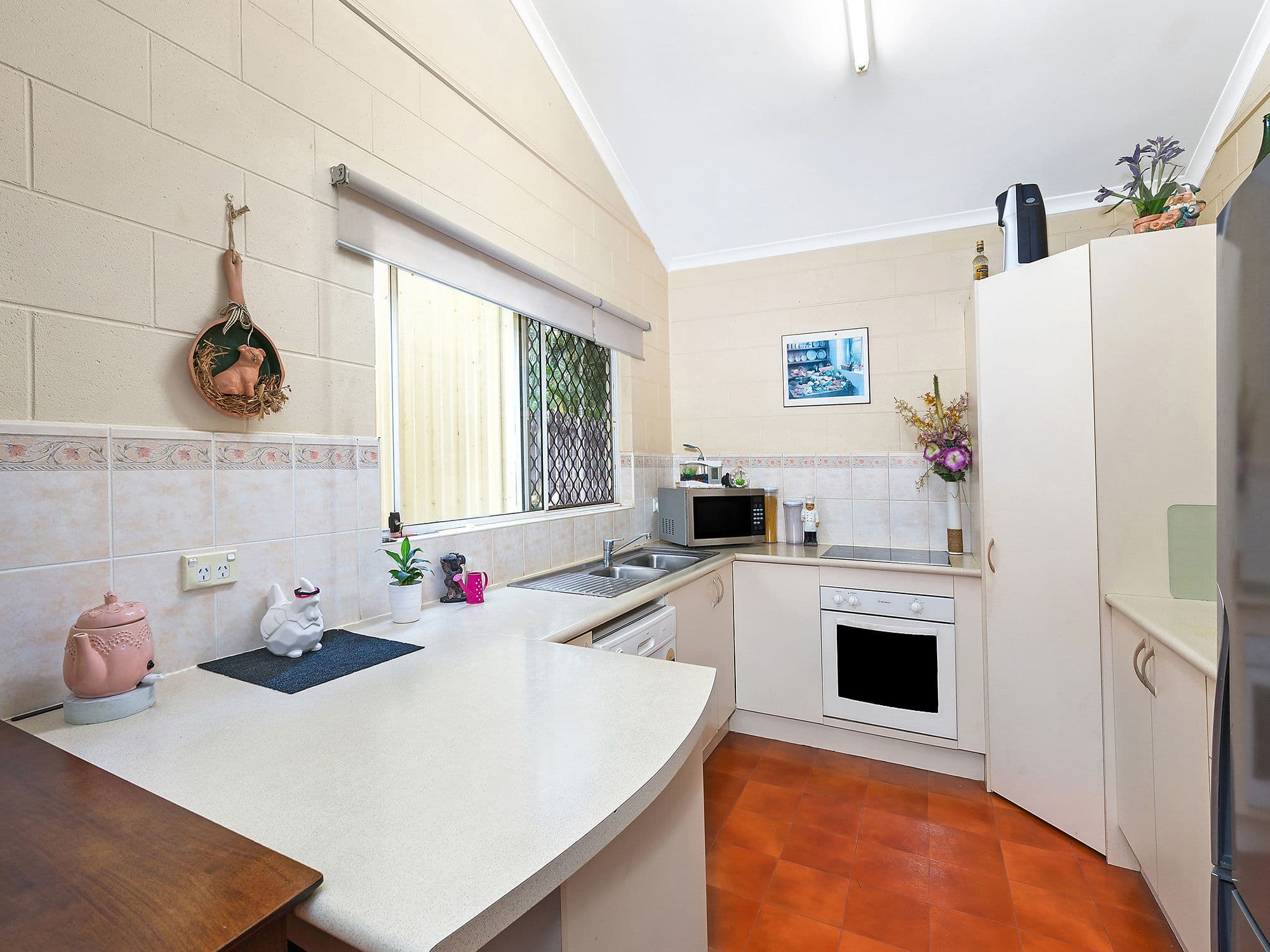 1 Lorraine Close, Bentley Park QLD 4869, Bentley Park - Thumbnail 4
