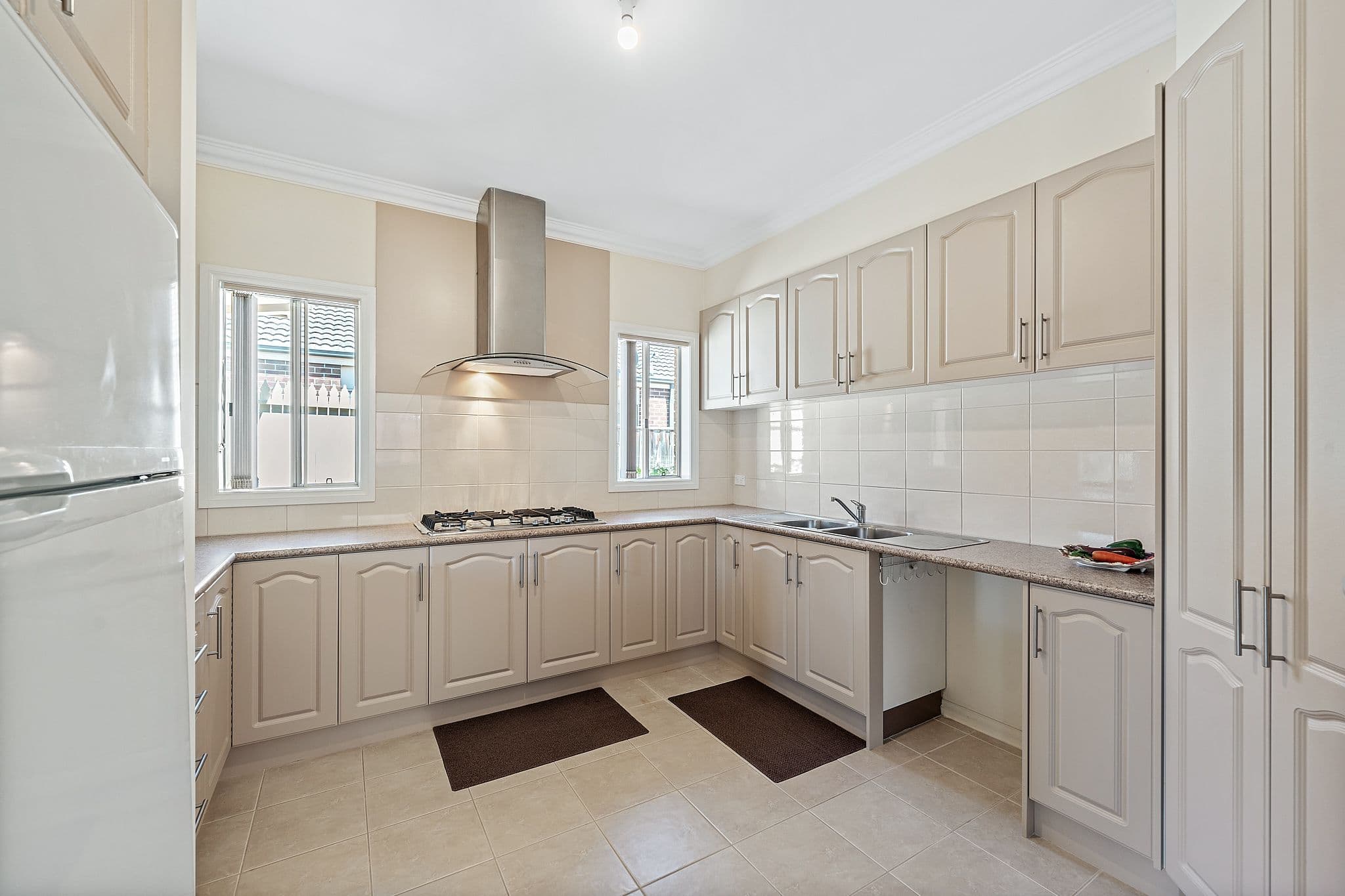 12 Westbury Way, Lyndhurst VIC 3975, Lyndhurst - Thumbnail 4