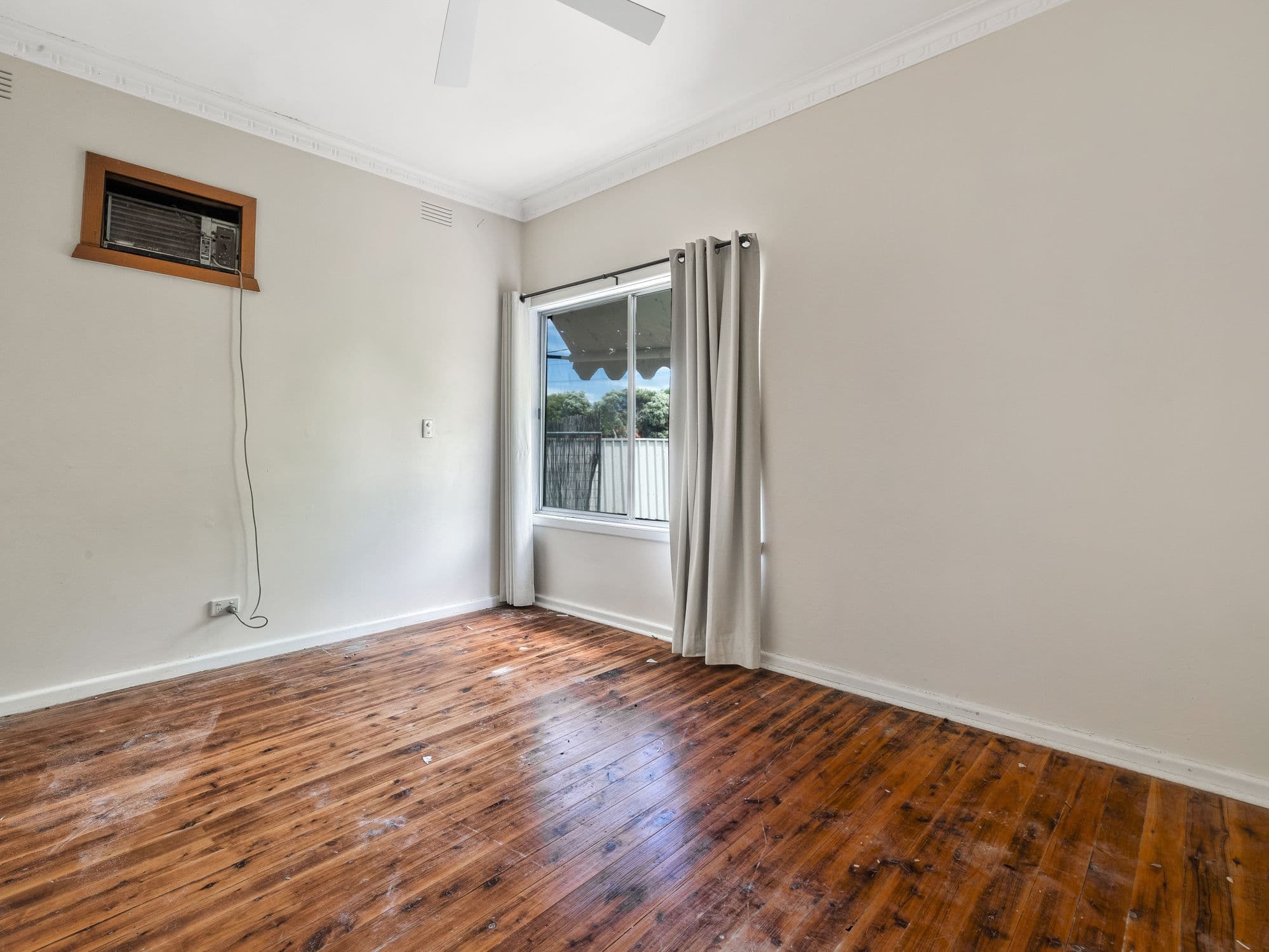 954 Calimo Street, North Albury NSW 2640, North Albury - Thumbnail 6