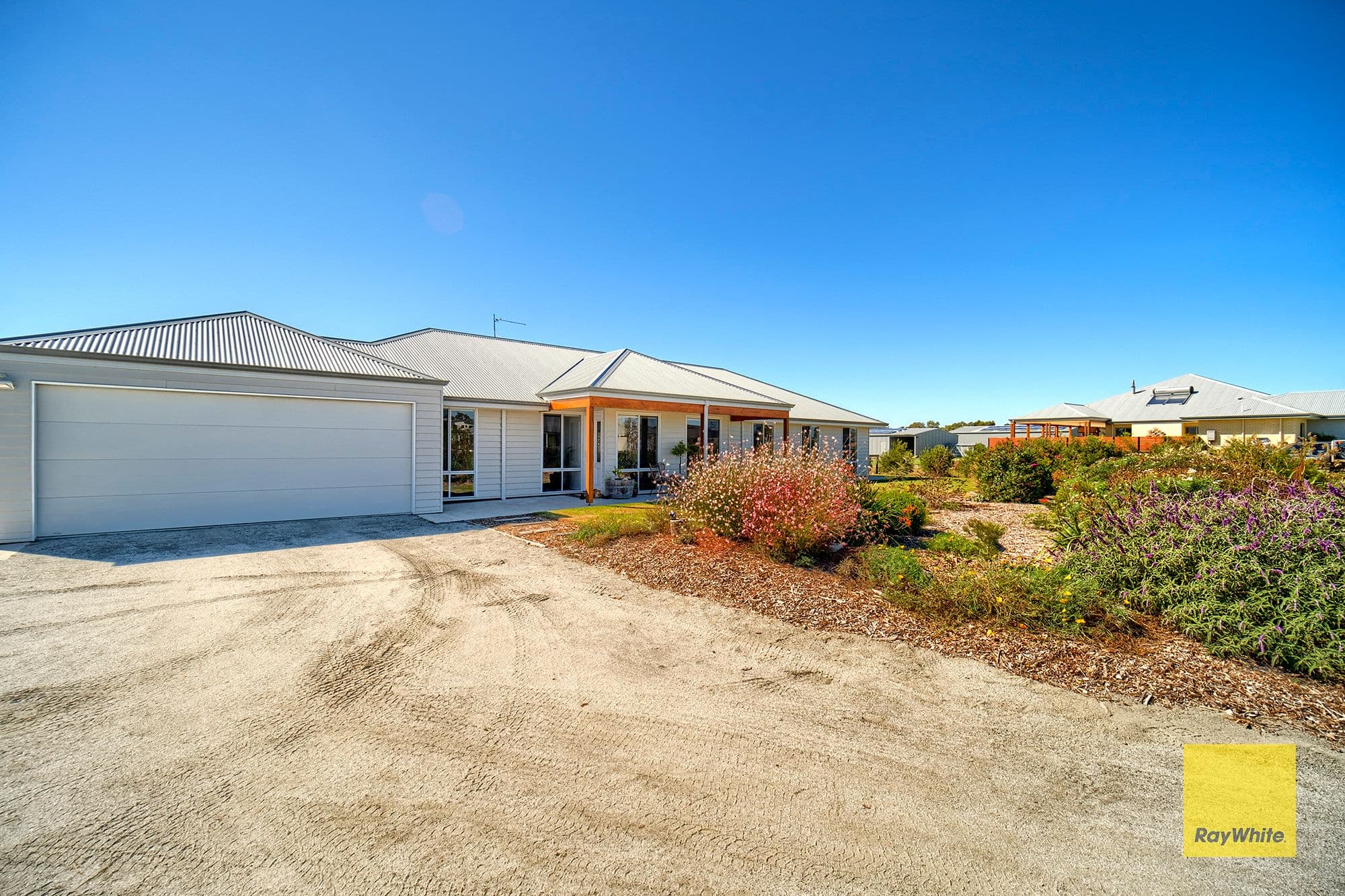 30 Hereford Way, Milpara WA 6330, Milpara - Thumbnail 3