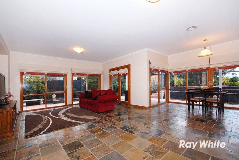 28 Sunningdale Crescent, CRANBOURNE VIC 3977, Cranbourne - Thumbnail 7
