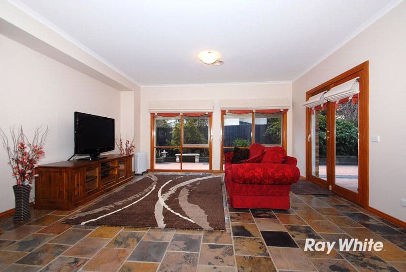 28 Sunningdale Crescent, CRANBOURNE VIC 3977, Cranbourne - Thumbnail 8