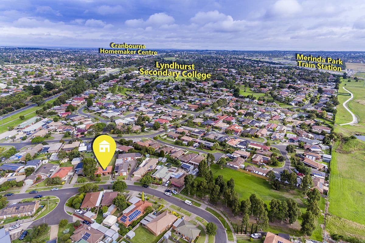 10 Rachel Drive, Cranbourne North VIC 3977, Cranbourne North - Thumbnail 2