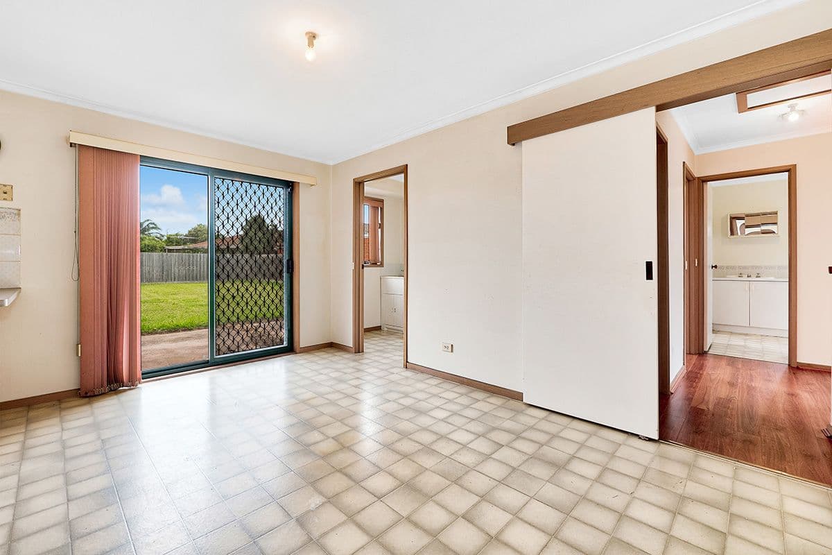 10 Rachel Drive, Cranbourne North VIC 3977, Cranbourne North - Thumbnail 6