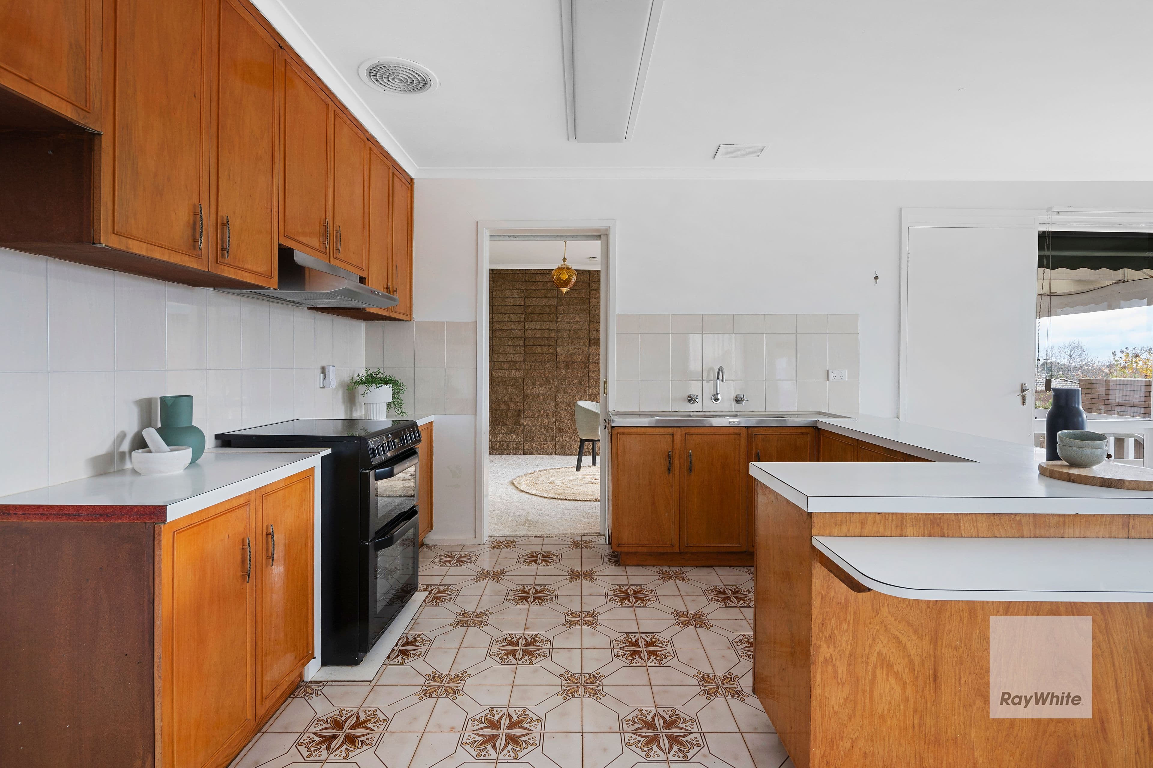 76 Arthur Street, Bundoora VIC 3083, Bundoora - Thumbnail 3