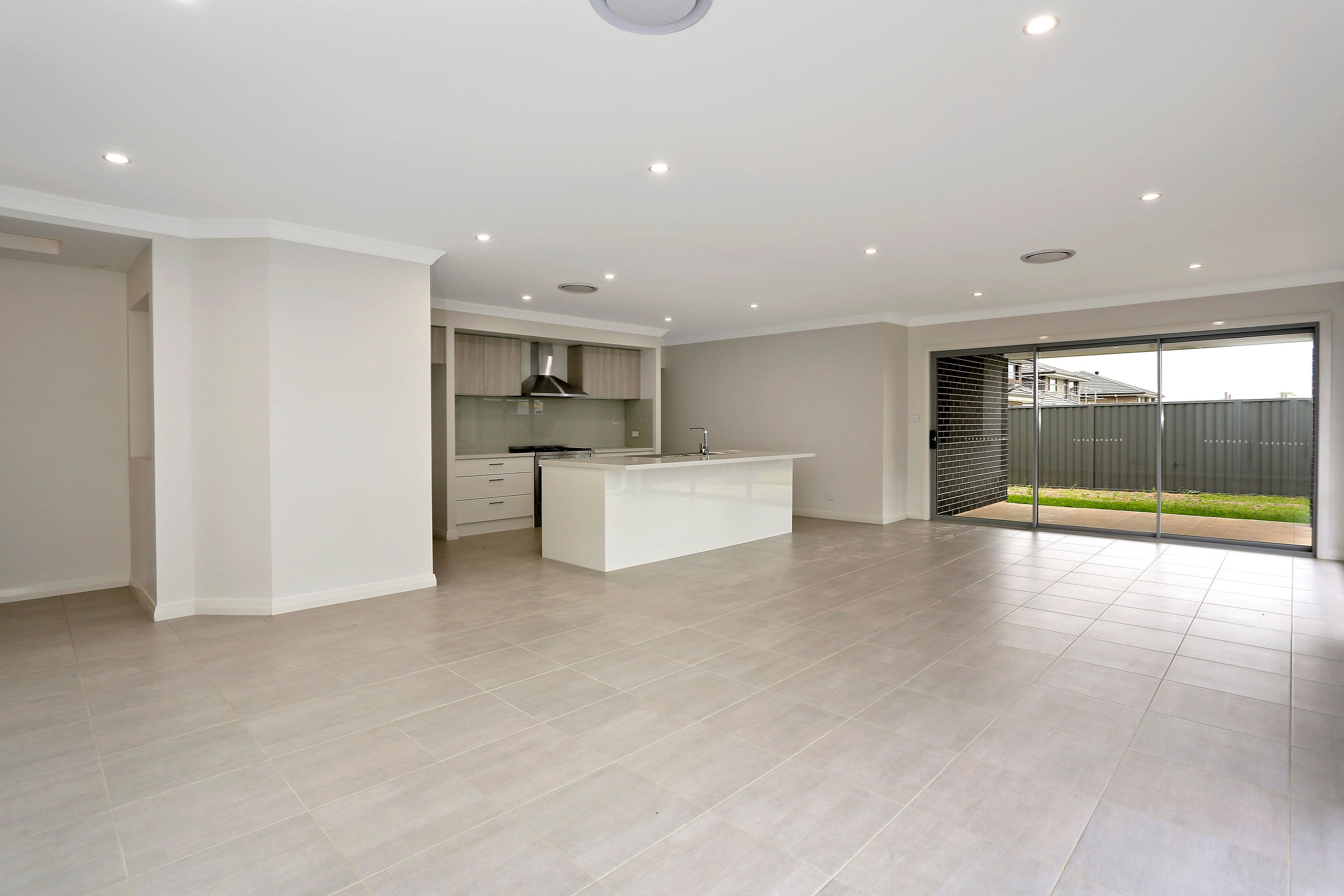 20 Bislett Crescent, North Kellyville NSW 2155, North Kellyville - Thumbnail 2