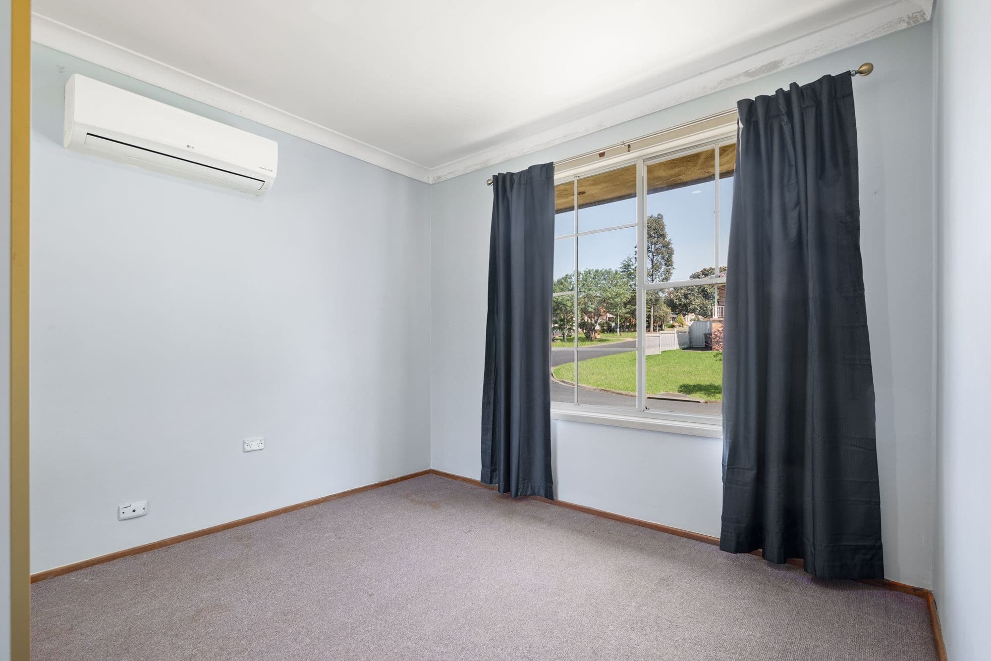 1 Tagula Place, Glenfield NSW 2167, Glenfield - Thumbnail 7