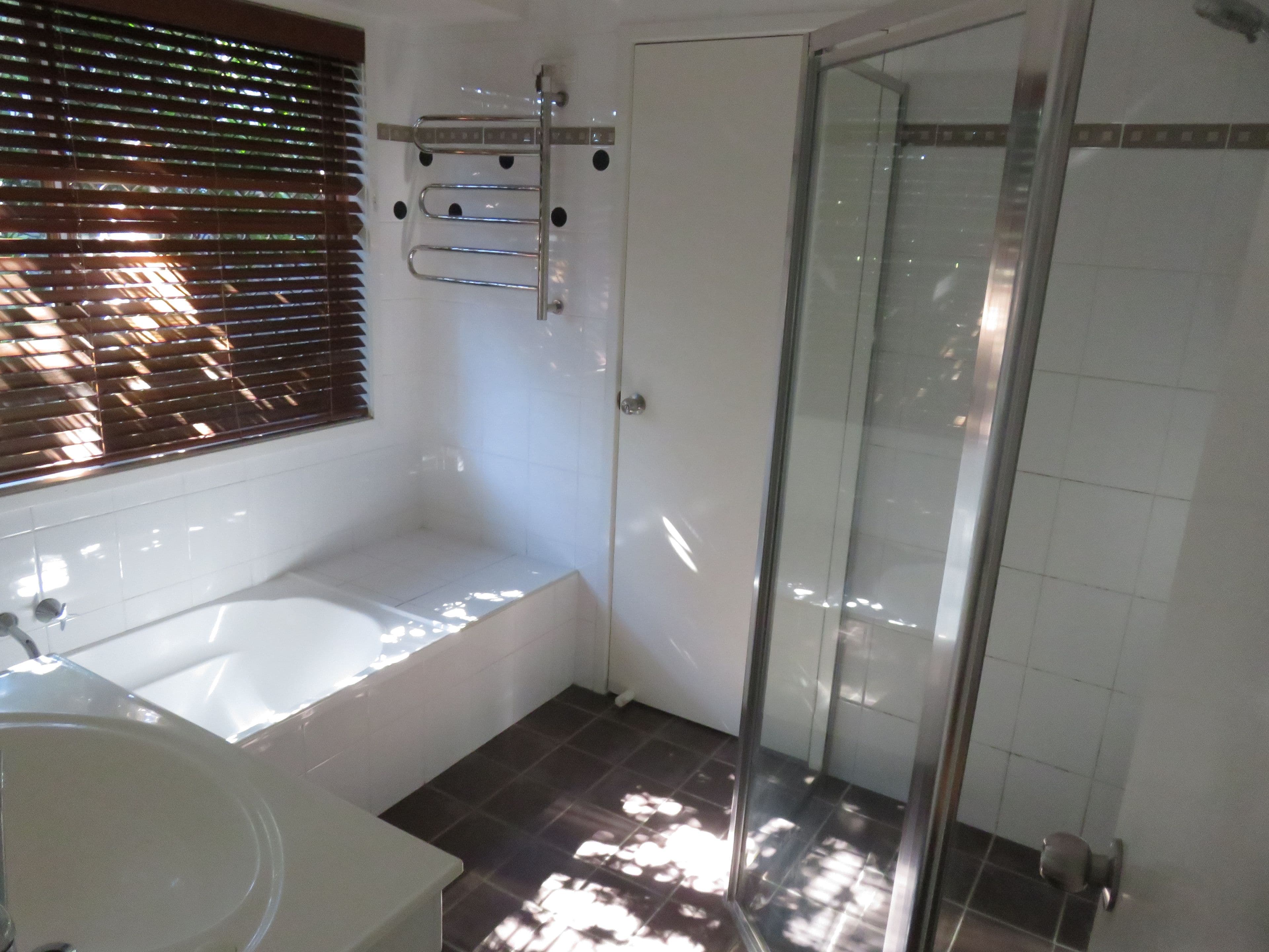 8 Doomben Close, Capalaba QLD 4157, Capalaba - Thumbnail 5