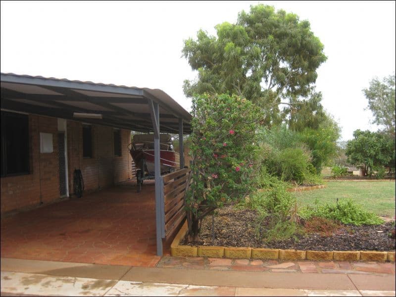 204 Gregory Crescent, DAMPIER WA 6713, Dampier - Thumbnail 2