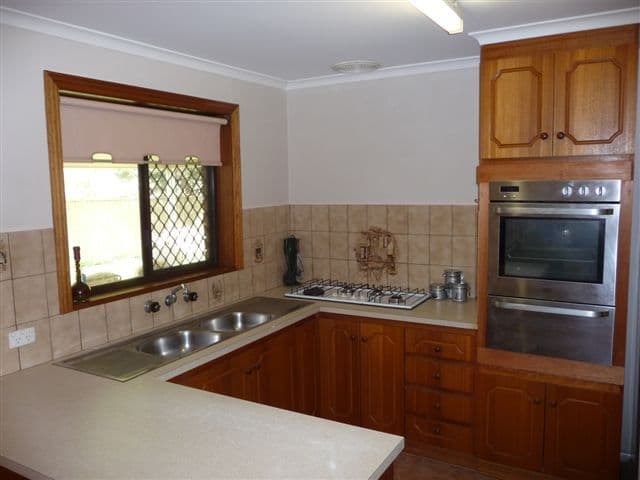 291 Hancock Road, BANKSIA PARK SA 5091, Banksia Park - Thumbnail 3