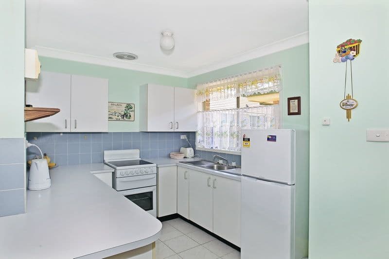 5 Elwin Court, NORTH NOWRA NSW 2541, North Nowra - Thumbnail 2