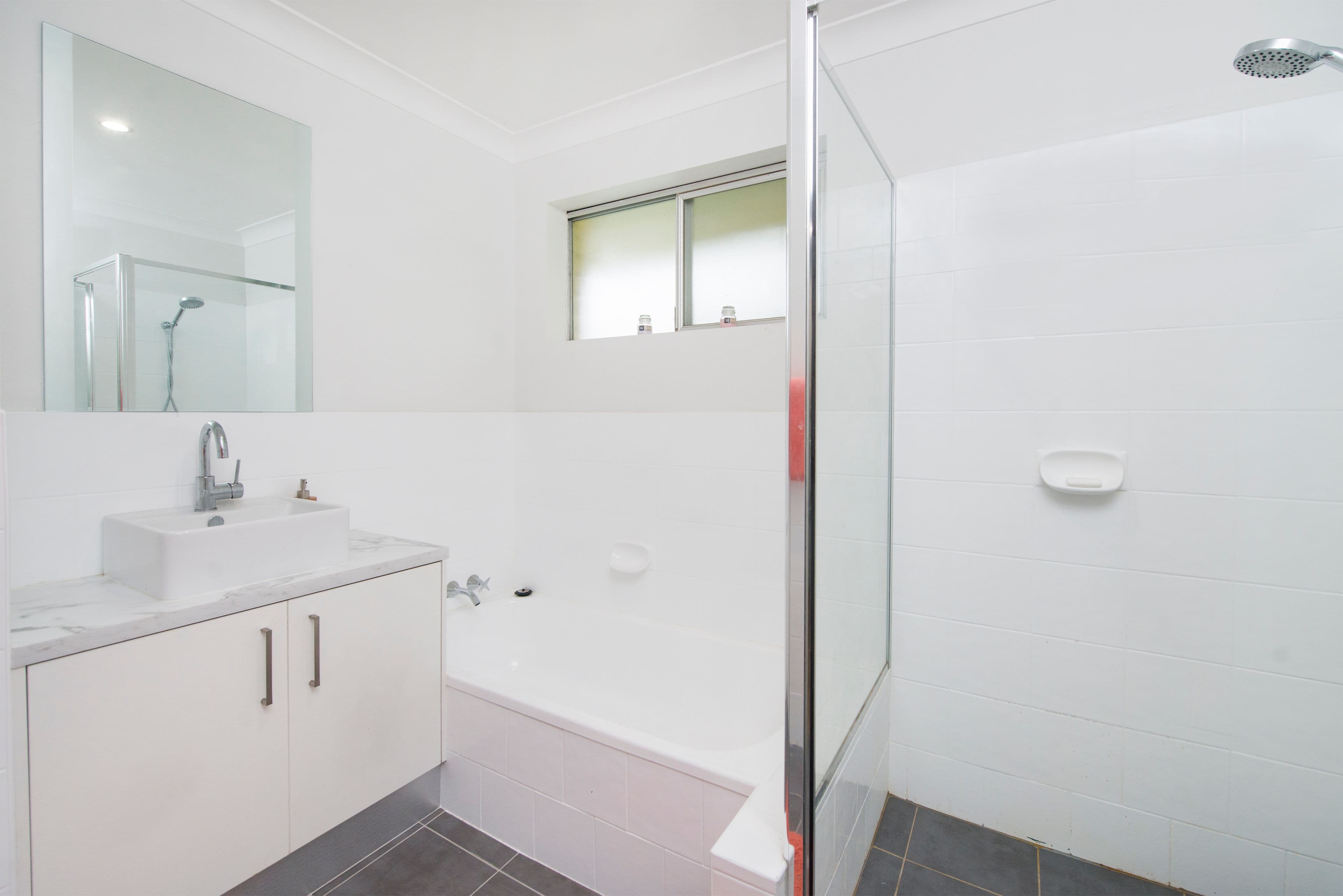 42 Oceanic Drive, Mermaid Waters QLD 4218, Mermaid Waters - Thumbnail 4