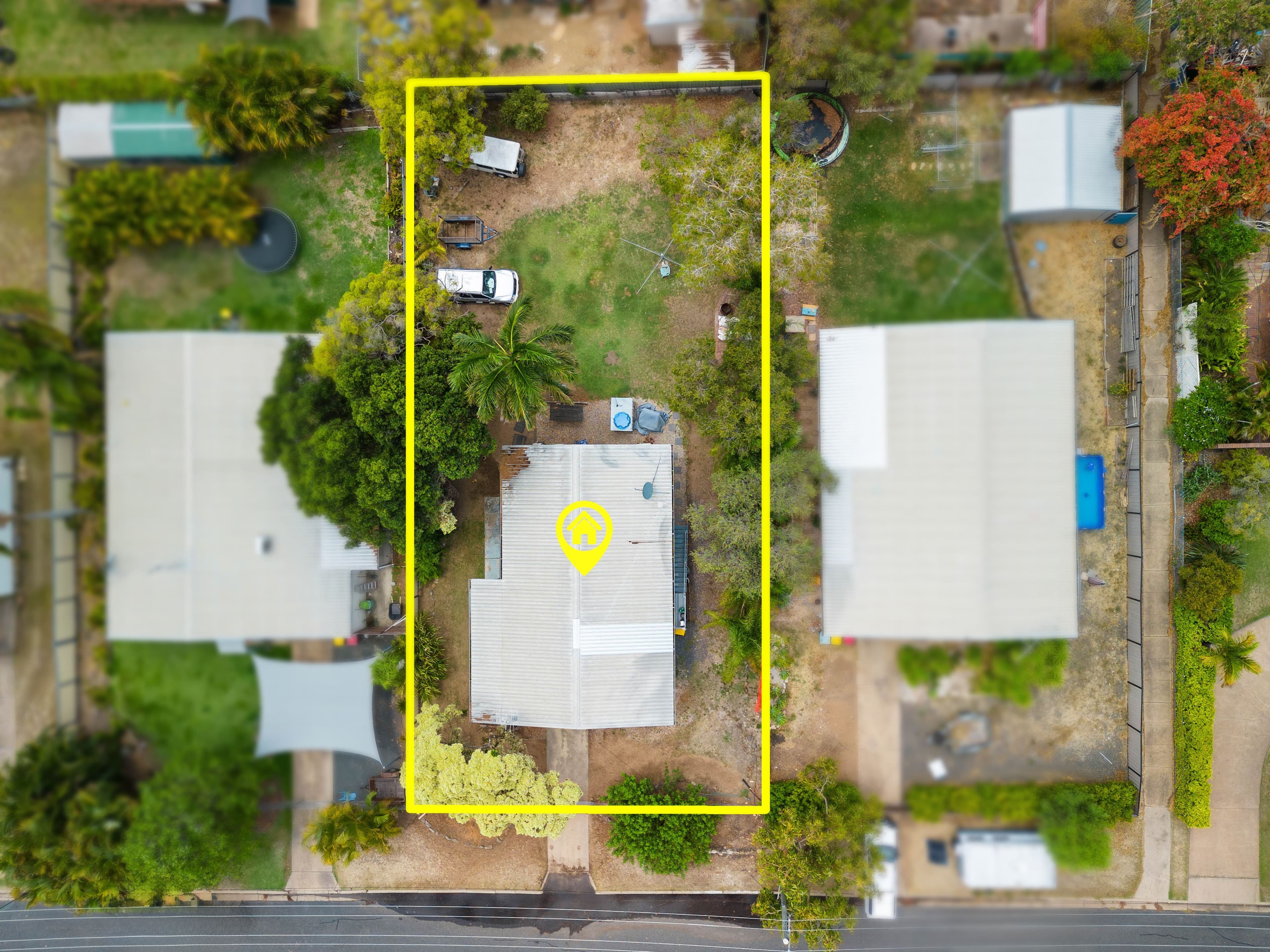 18 Garnet Street, Emerald QLD 4720, Emerald - Thumbnail 3