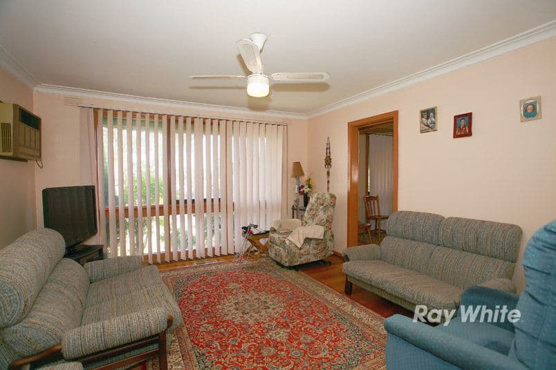 1 Kernot Crescent, NOBLE PARK NORTH VIC 3174, Noble Park North - Thumbnail 2