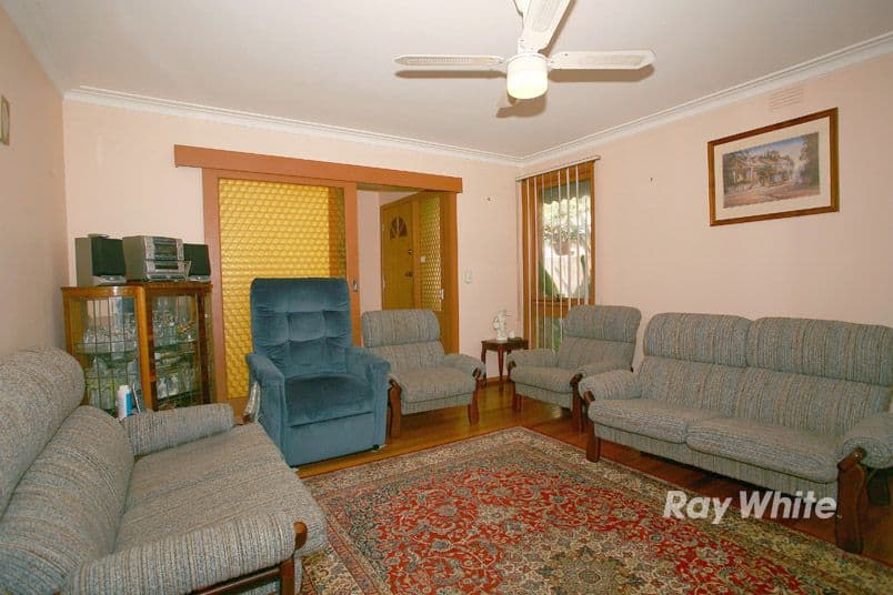 1 Kernot Crescent, NOBLE PARK NORTH VIC 3174, Noble Park North - Thumbnail 4