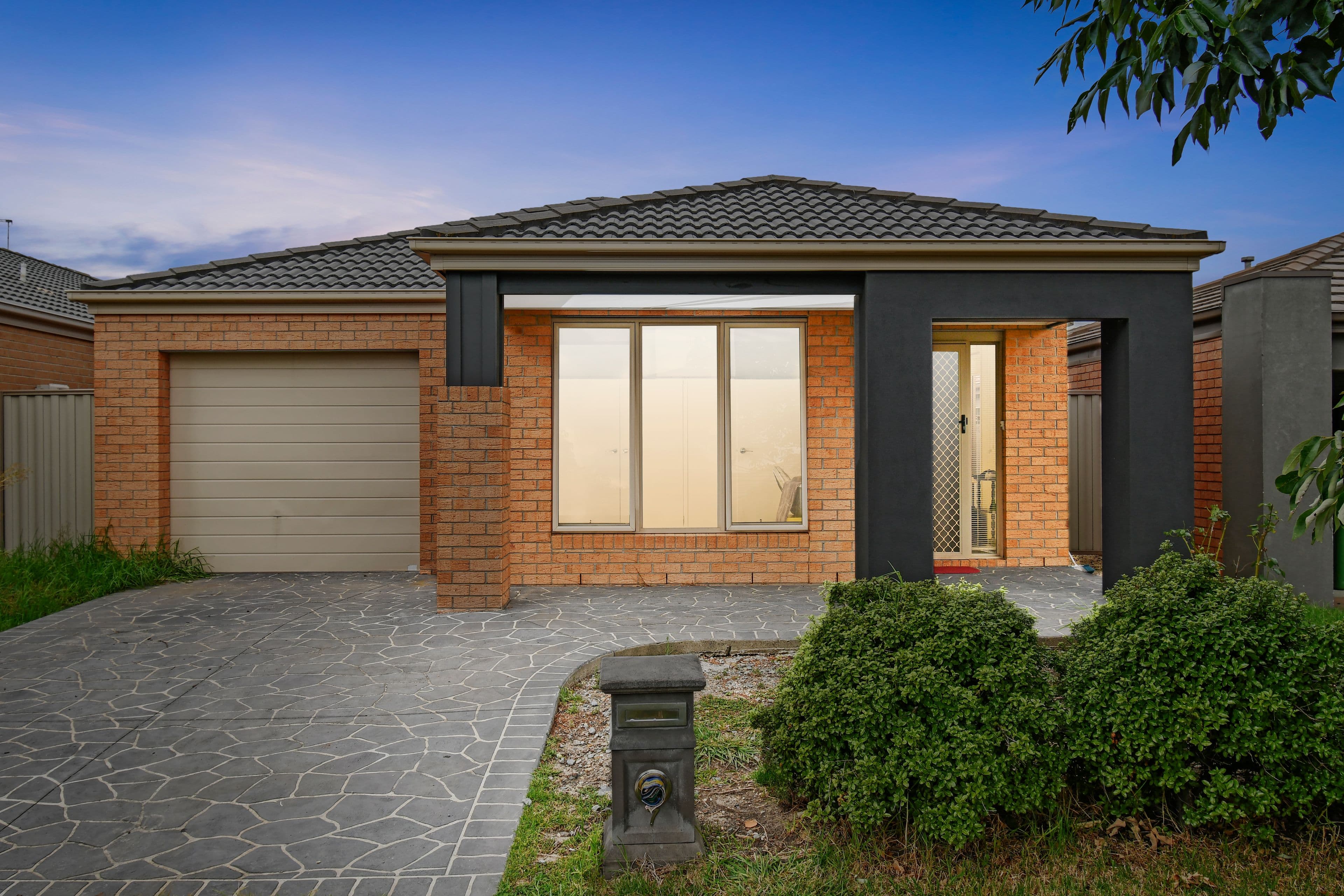 7 Morgan Way, Pakenham VIC 3810, Pakenham - Image 1
