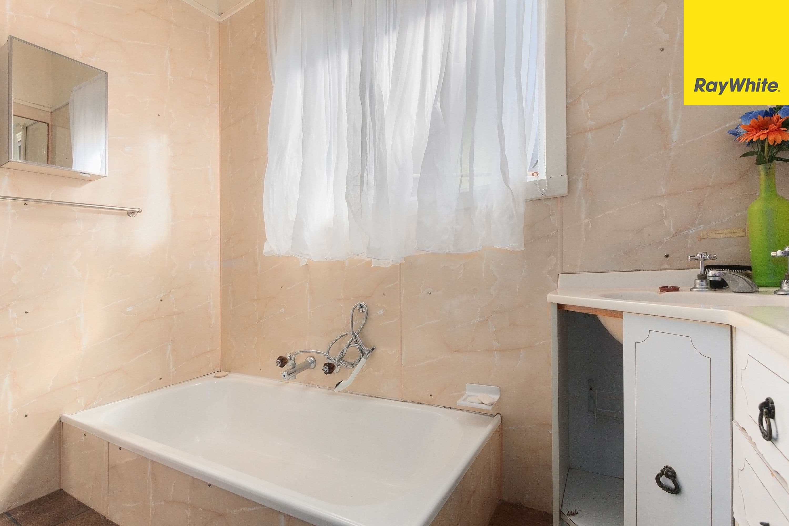 31 Windsor Avenue, Warragul VIC 3820, Warragul - Thumbnail 6