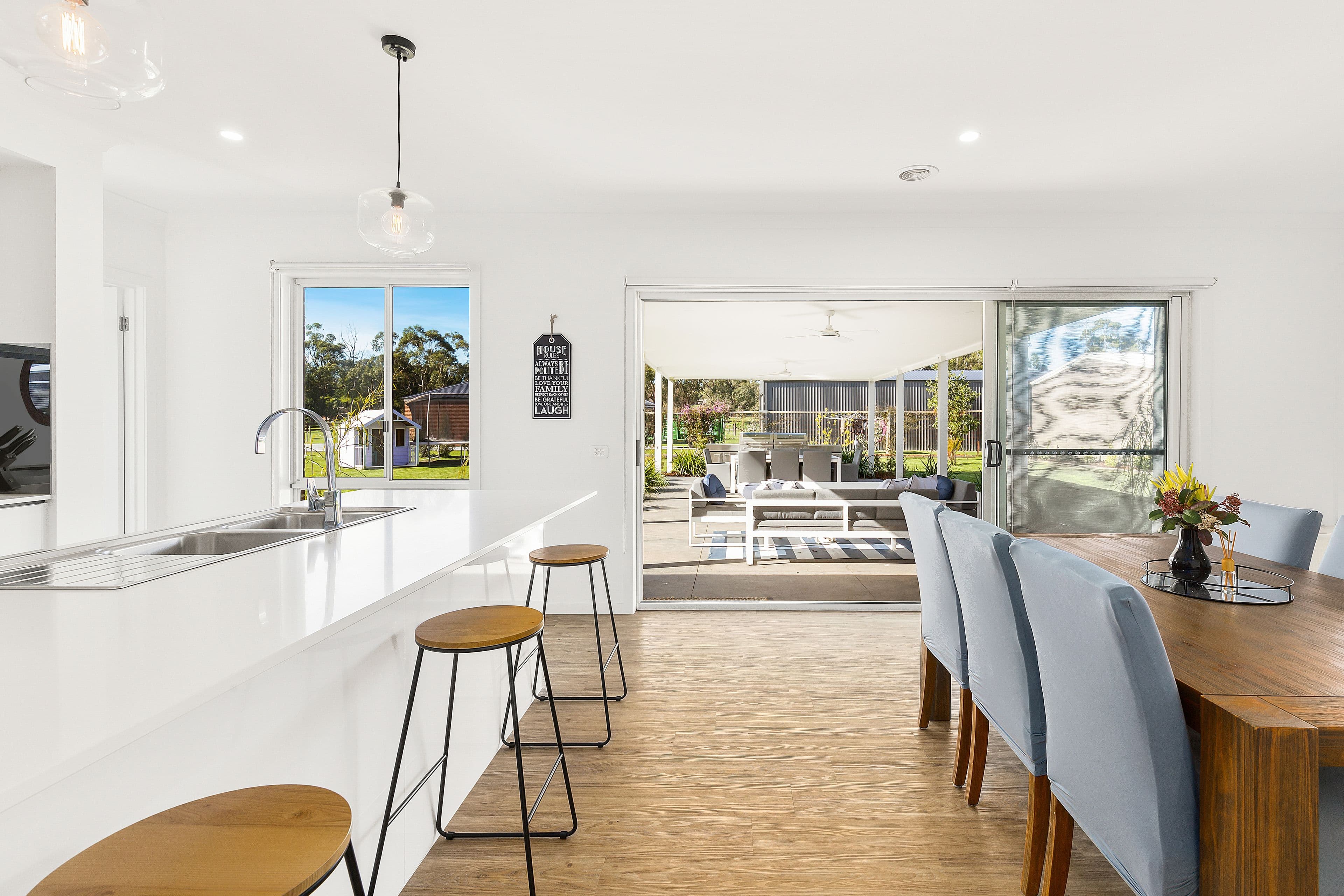 6 Ripplebrook Court, Drouin VIC 3818, Drouin - Thumbnail 6