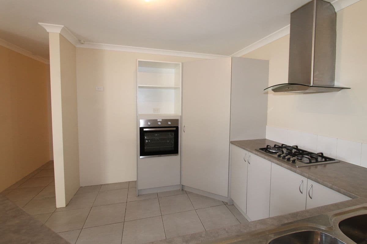 30 Starke Turn, Ellenbrook WA 6069, Ellenbrook - Thumbnail 2